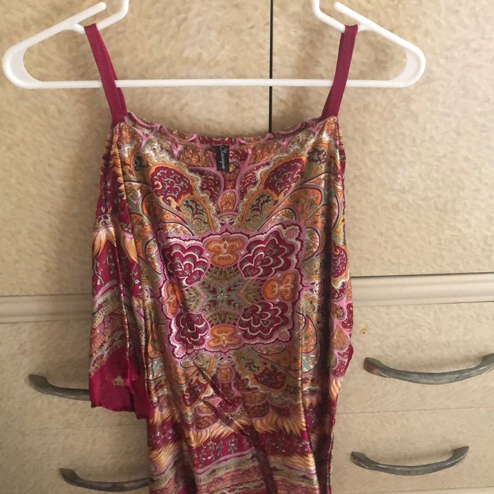 Cute paisley shirt tank style with sleeve